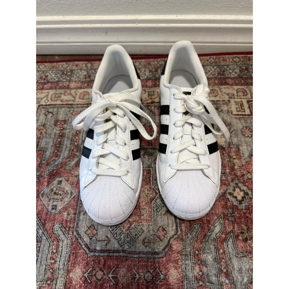 Adidas Superstar Womens 6.5 White Black Gold Shell Toe Sneakers EG4958